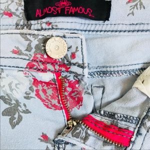 Almost Famous Skinny Jeans